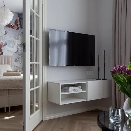 Fresh Unit, High Quality Design. Apartamento *