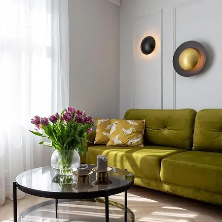 Fresh Unit, High Quality Design. Apartment Reval